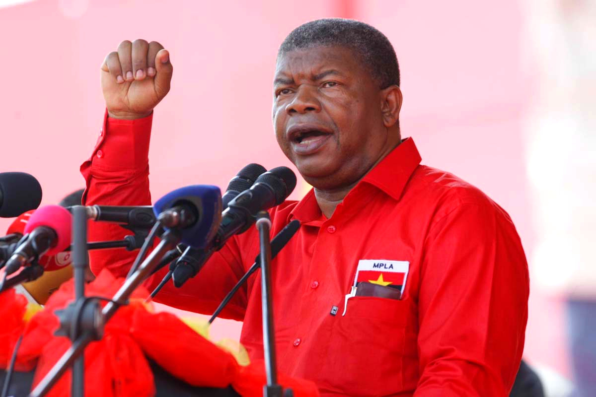 Angola gears up for tight election as Lourenco's star fades Angola gears up for tight election as Lourenco's star fades