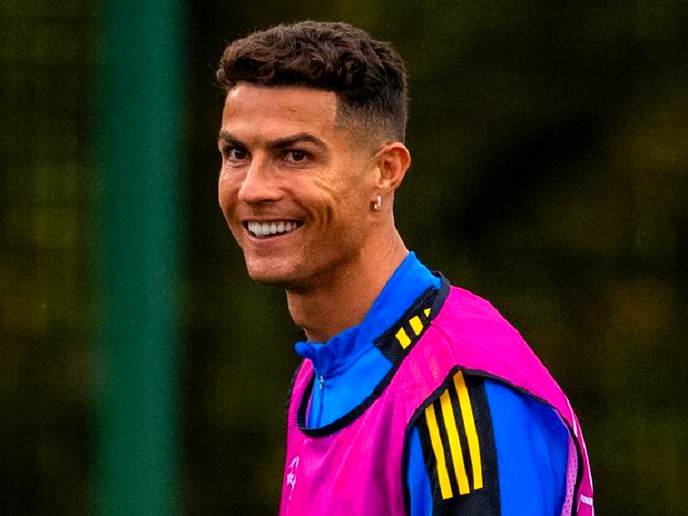 Dropping Ronaldo was my decision – Man United boss
