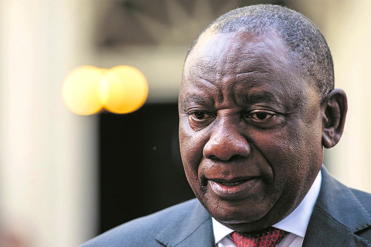 Ramaphosa readies scandal defence before key ANC meeting Ramaphosa readies scandal defence before key ANC meeting