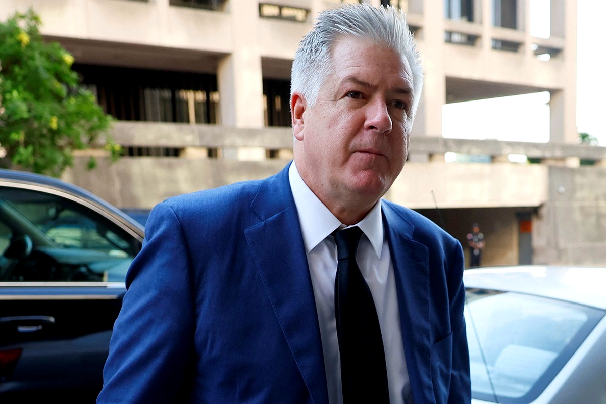 Trump lawyer in court after being forced before grand jury Trump lawyer in court after being forced before grand jury