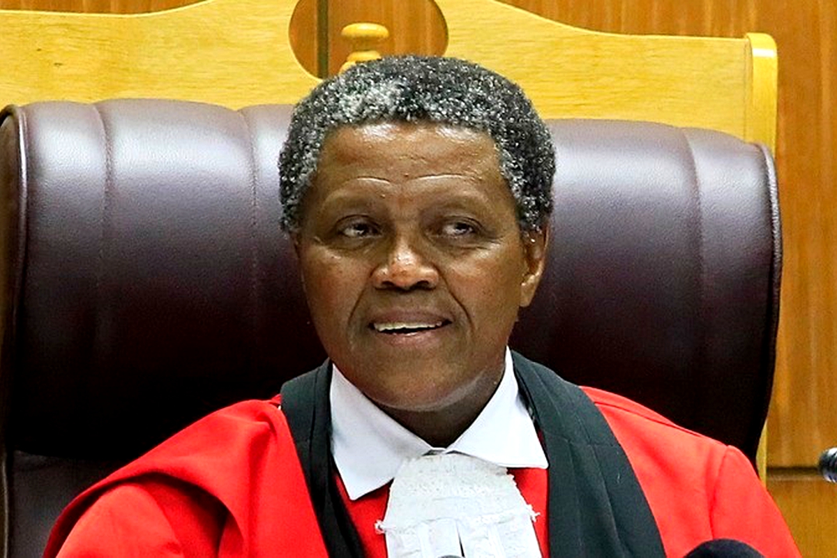 Police slammed over unsecured Senzo Meyiwa crime scene Police slammed over unsecured Senzo Meyiwa crime scene