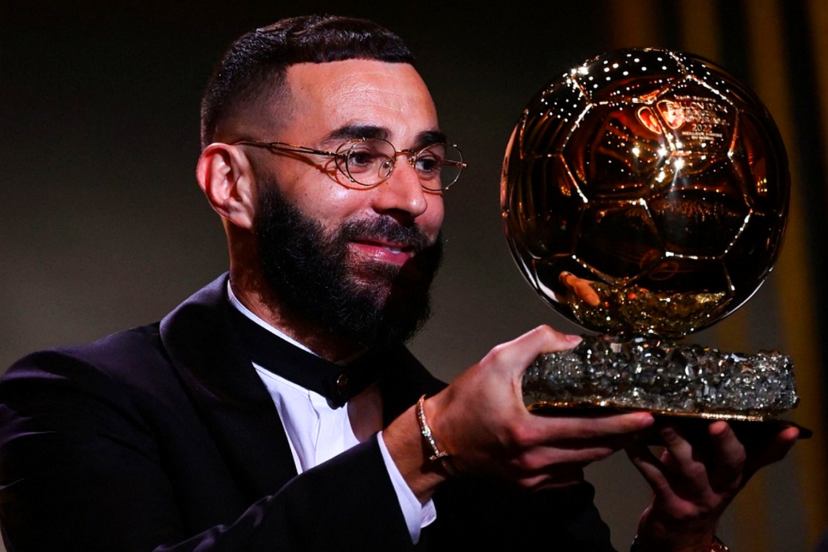 Benzema dedicates Ballon d'Or win 'to the people' Benzema dedicates Ballon d'Or win 'to the people'
