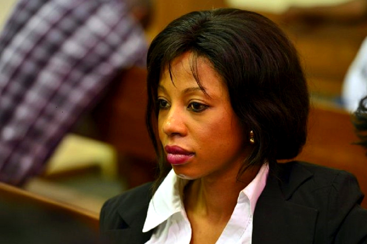 Kelly Khumalo ordered cops to leave her house – witness