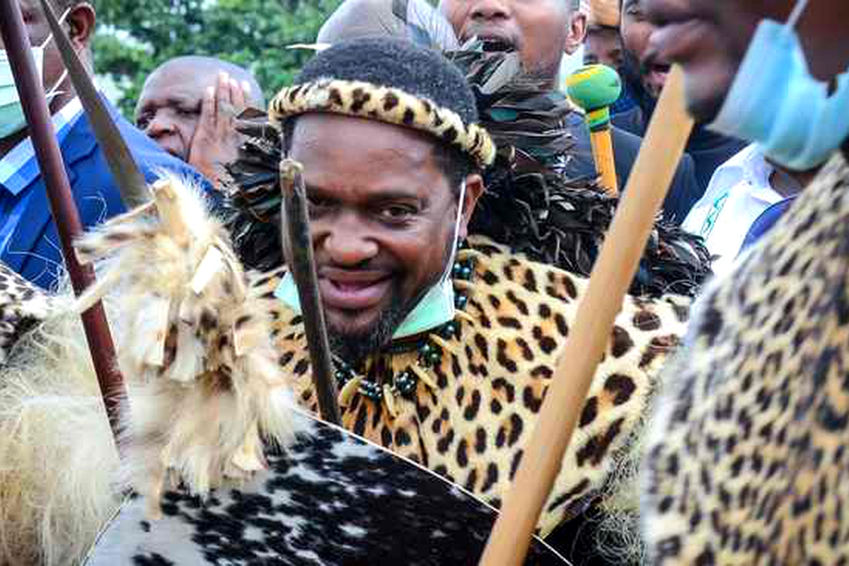 Zulu nation host celebration for new king Zulu nation host celebration for new king