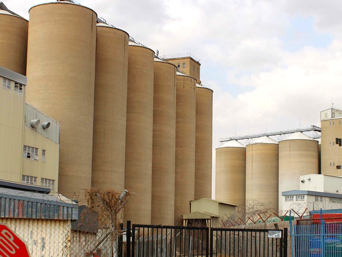 Flour Mills meets farmers halfway