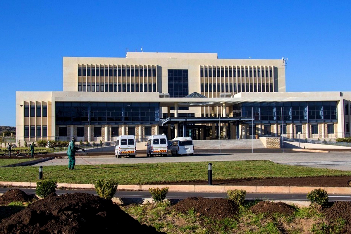 #BACHASHUTDOWN to petition parly #BACHASHUTDOWN to petition parly