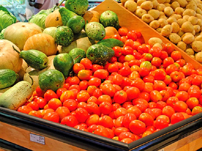 Global market forces keep SA food prices high