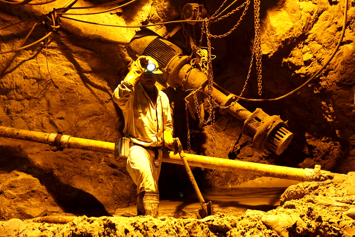 M5 billion for gold miners at stake M5 billion for gold miners at stake
