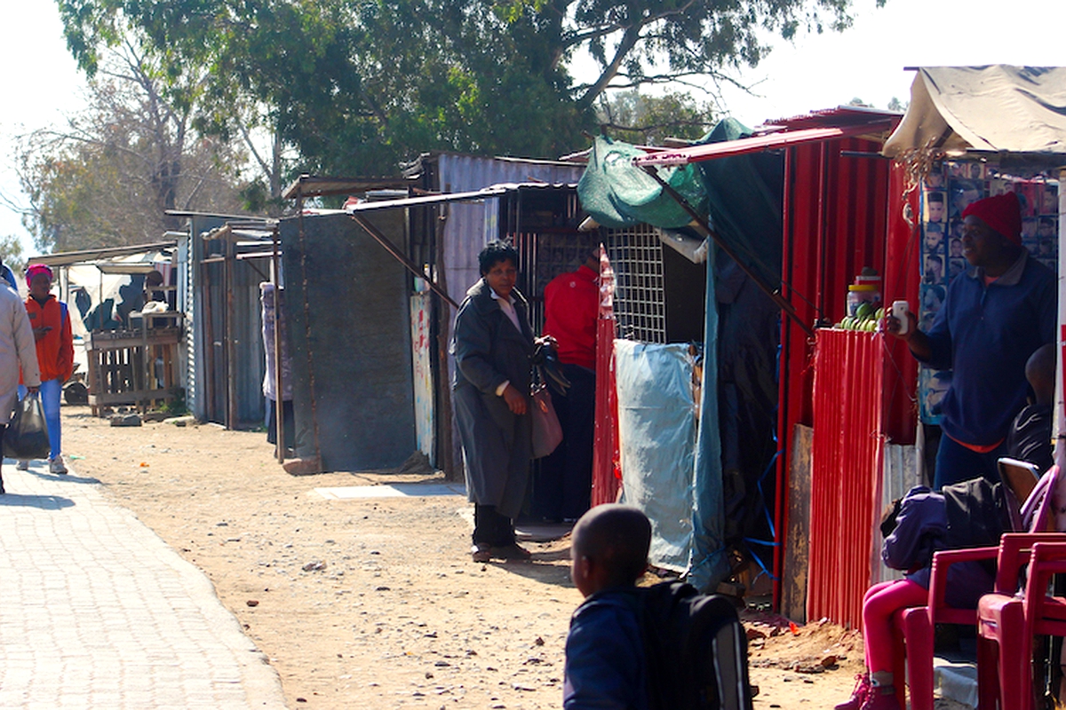 Roma vendors begrudged Roma vendors begrudged