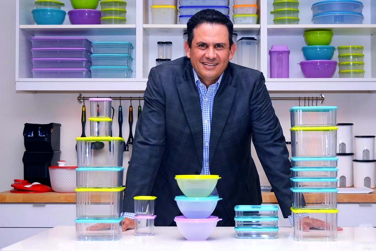 Local distributors panic, as Tupperware faces bankruptcy Local distributors panic, as Tupperware faces bankruptcy