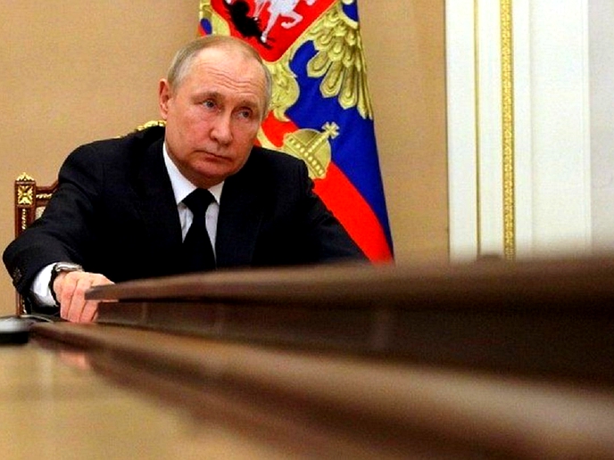 Putin lays out his demands in Turkish phone call