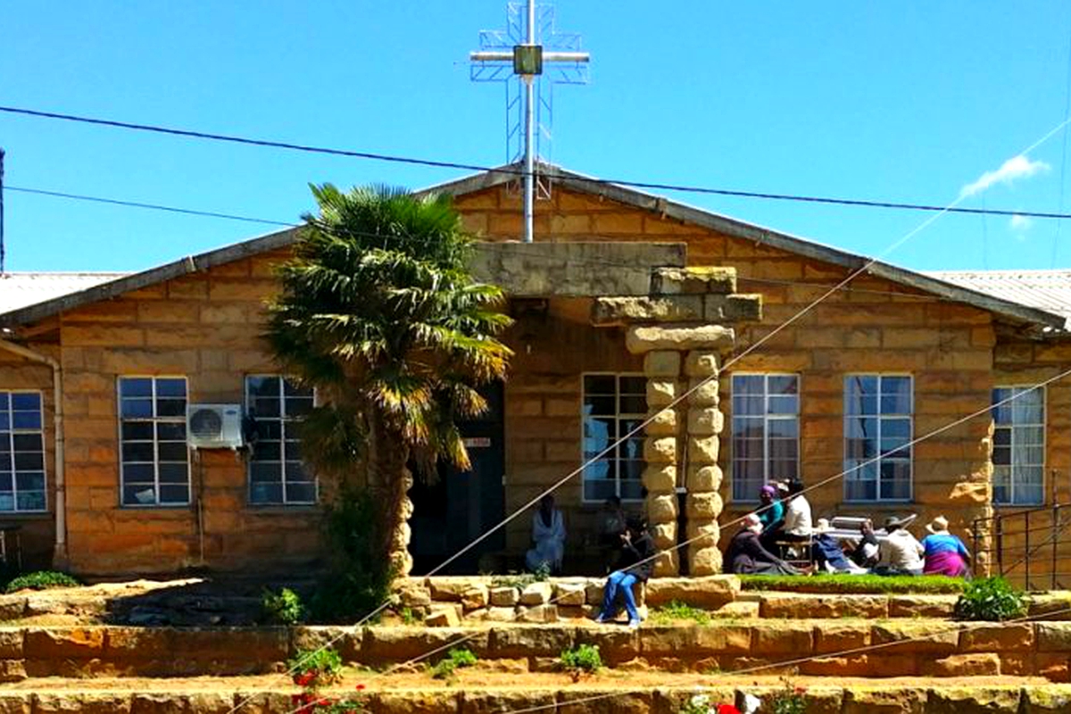 Seboche needs extra aid – Hospital Superintendent Seboche needs extra aid – Hospital Superintendent