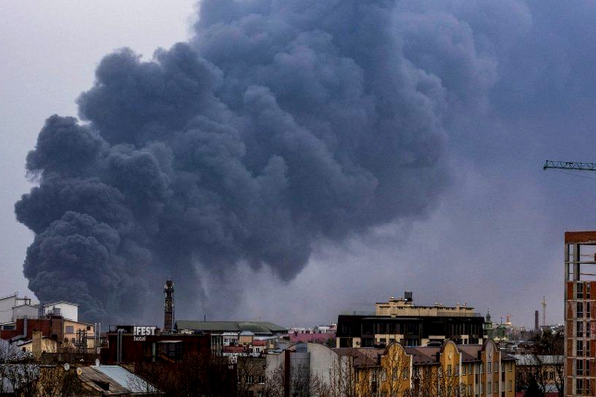 Five wounded after explosions hit western city of Lviv Five wounded after explosions hit western city of Lviv