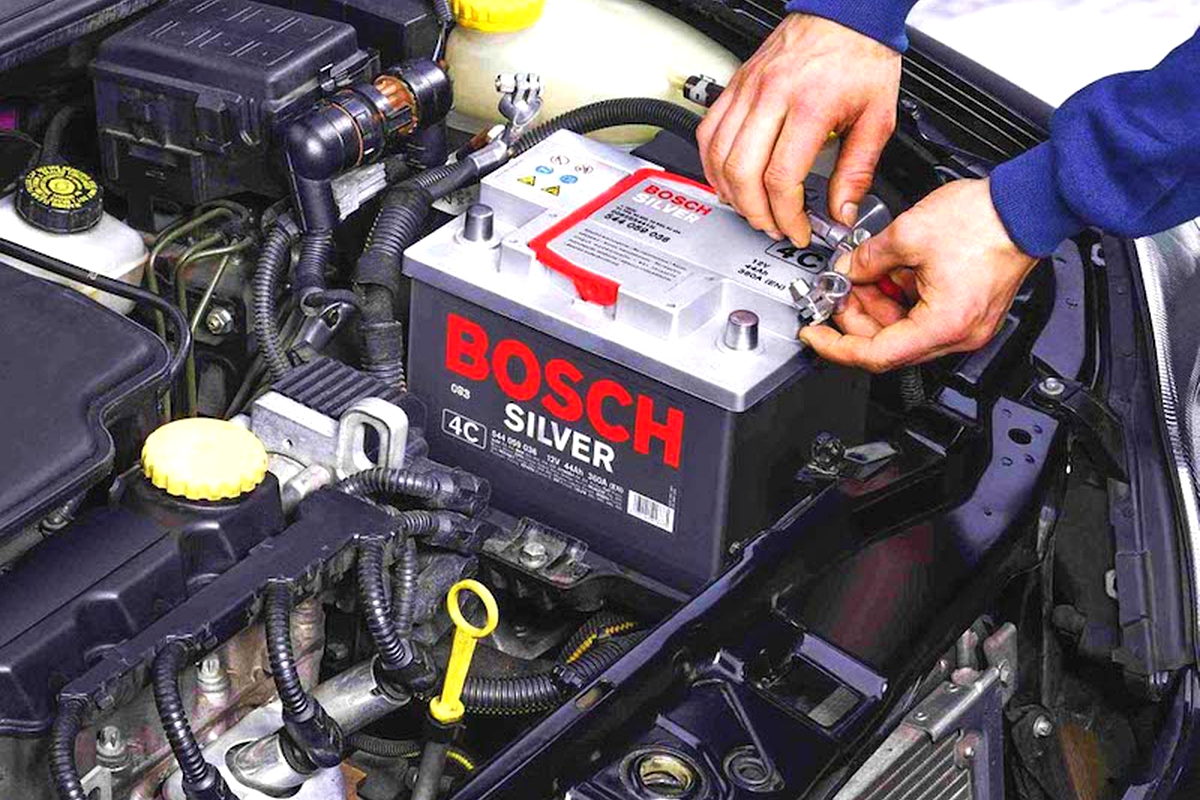 Extreme summer heat can burn up car batteriesBE-CAR SMART Extreme summer heat can burn up car batteriesBE-CAR SMART