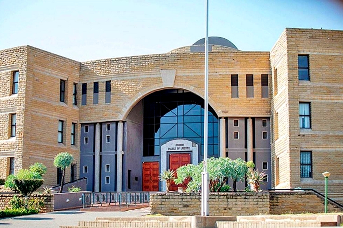 Two nabbed for opening shops during election time Two nabbed for opening shops during election time