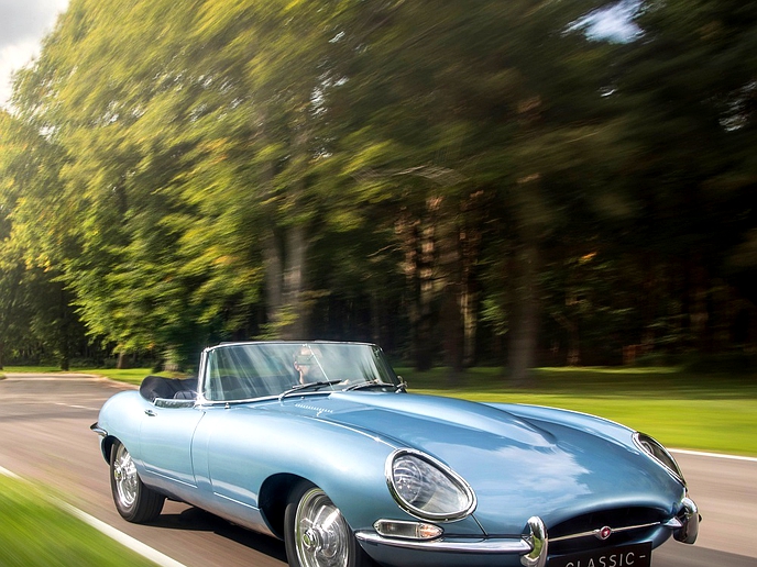 Jaguar Classic unveils tribute to first E-type race wins with the E-type ZP Collection