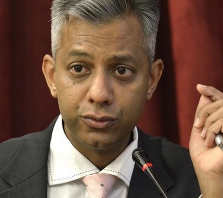 With the arrest of Molefe and Singh, law enforcement has found its mojo With the arrest of Molefe and Singh, law enforcement has found its mojo