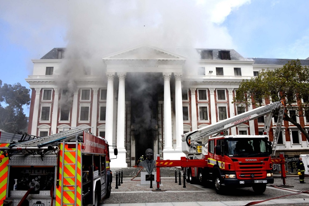 Suspect denies torching SA parliament