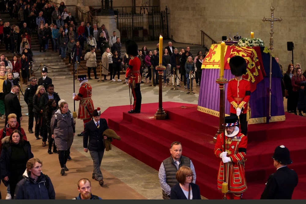 Charles hosts 'reception of the century' at Buckingham Palace