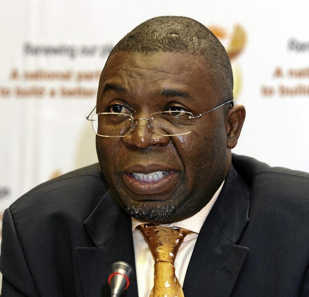 De Ruyter: Gordhan, Mufamadi knew about top politicians’ links to Eskom rent-seeking De Ruyter: Gordhan, Mufamadi knew about top politicians’ links to Eskom rent-seeking